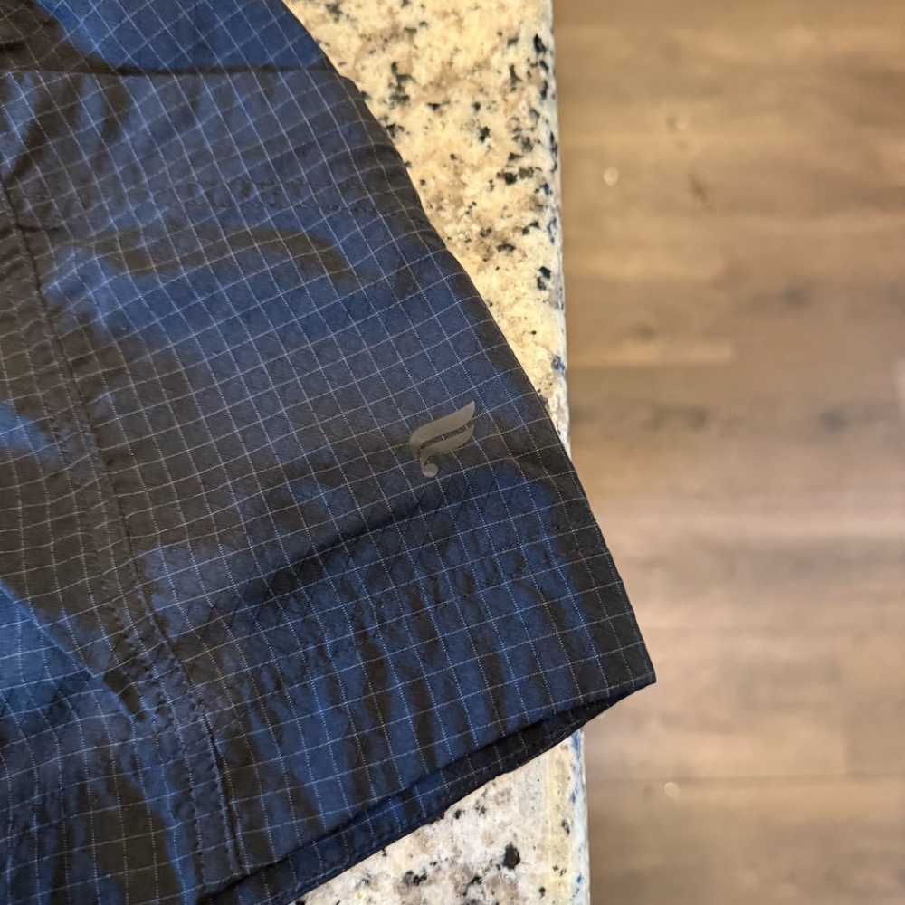 Fabletics Ripstop Short Black - Small - image 2